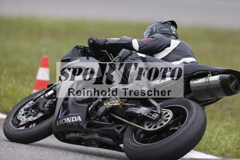 Archiv-2023/66 28.08.2023 Plüss Moto Sport ADR/Freies Fahren/82